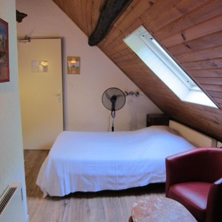 Auberge Des Deux Rivieres Seix Szoba fotó